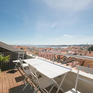 Lv Premier P.real- Pi Lisbon